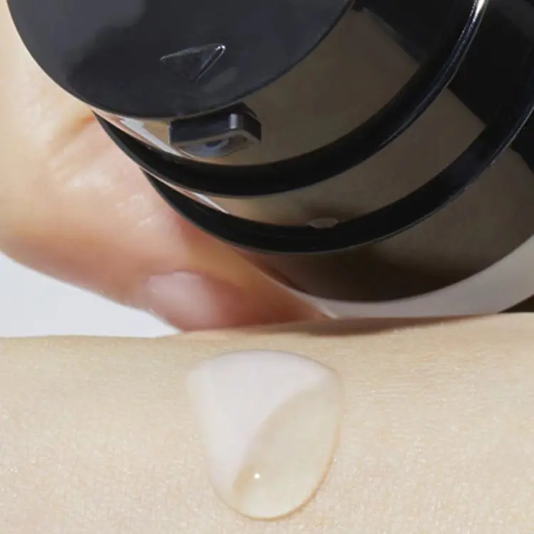 COSRX Advanced Snail Radiance Dual Essence 80ml - Image 11