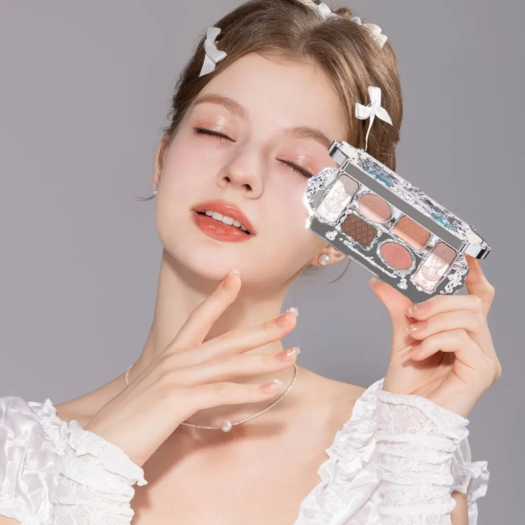 Flower Knows Swan Ballet Series Six Color Eyeshadow 01 White Swan - Image 3