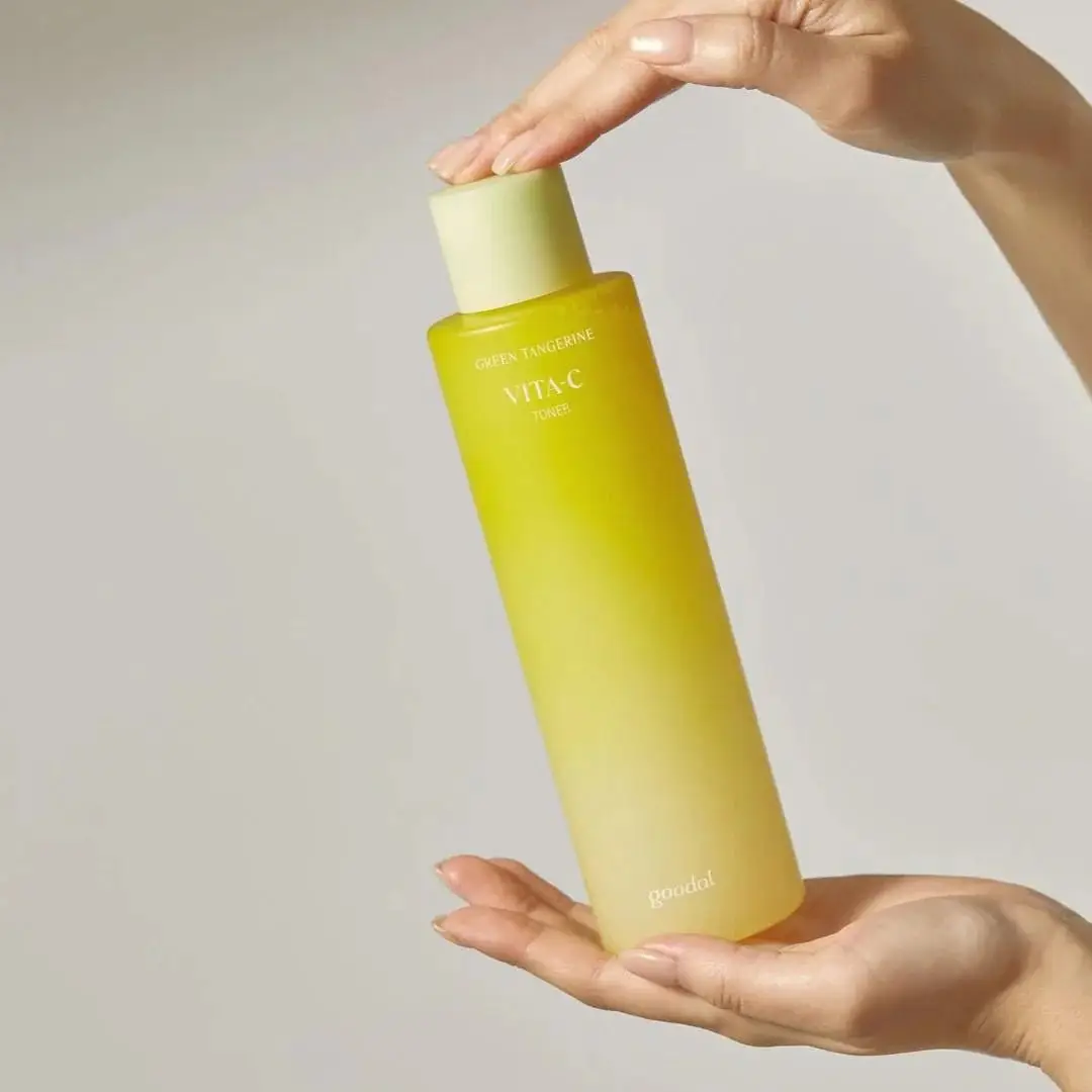 Goodal Green Tangerine Vita C Toner 300ml - Image 2