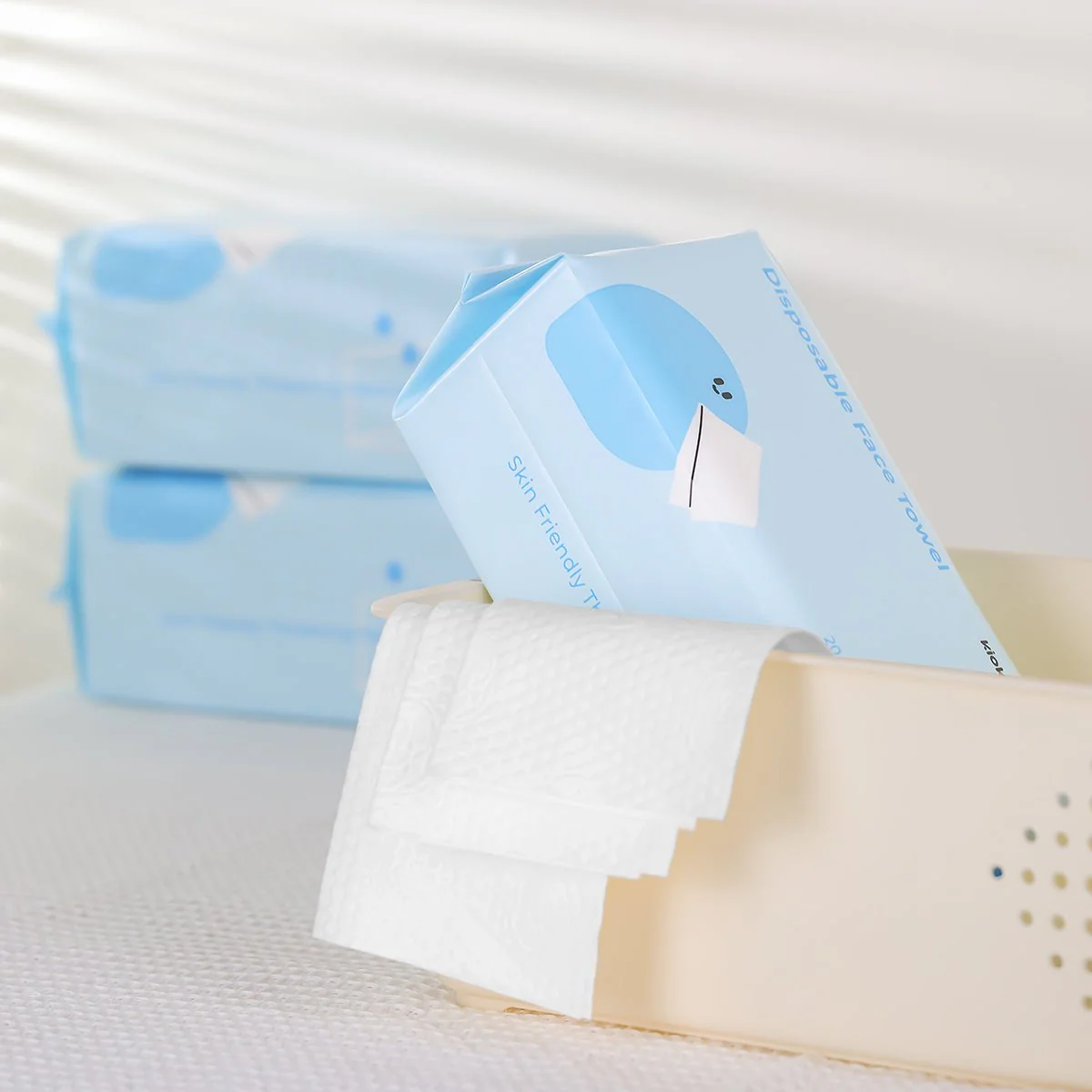 Kiokii Disposable Facial Cleansing Towel 60pcs - Image 3