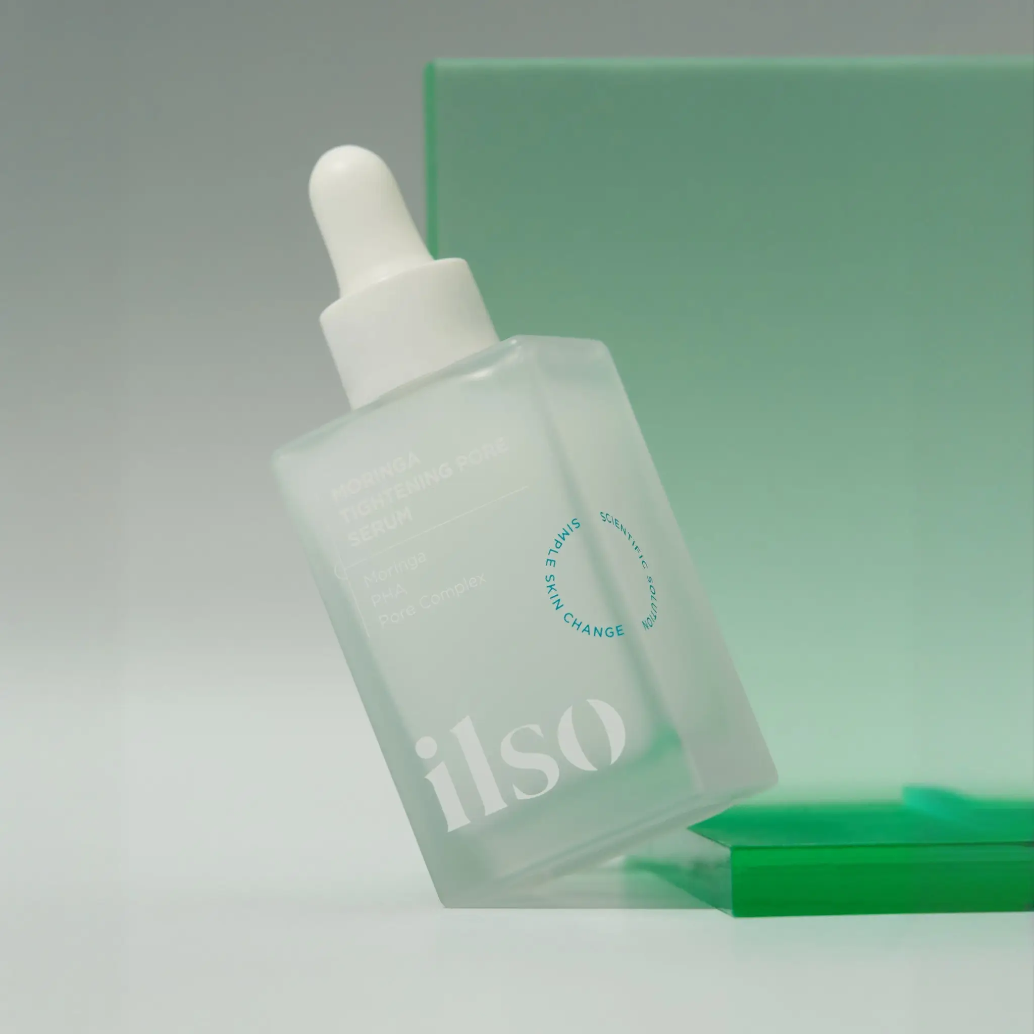 ilso Moringa Tightening Pore Serum 30ml - Image 2