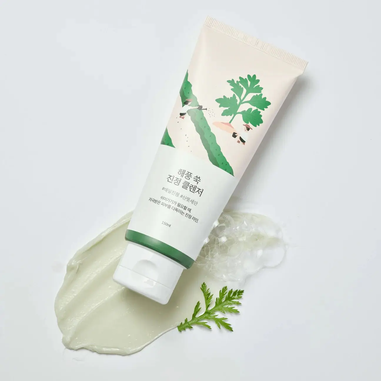 Round Lab Mugwort Calming Cleanser 150ml - Image 4