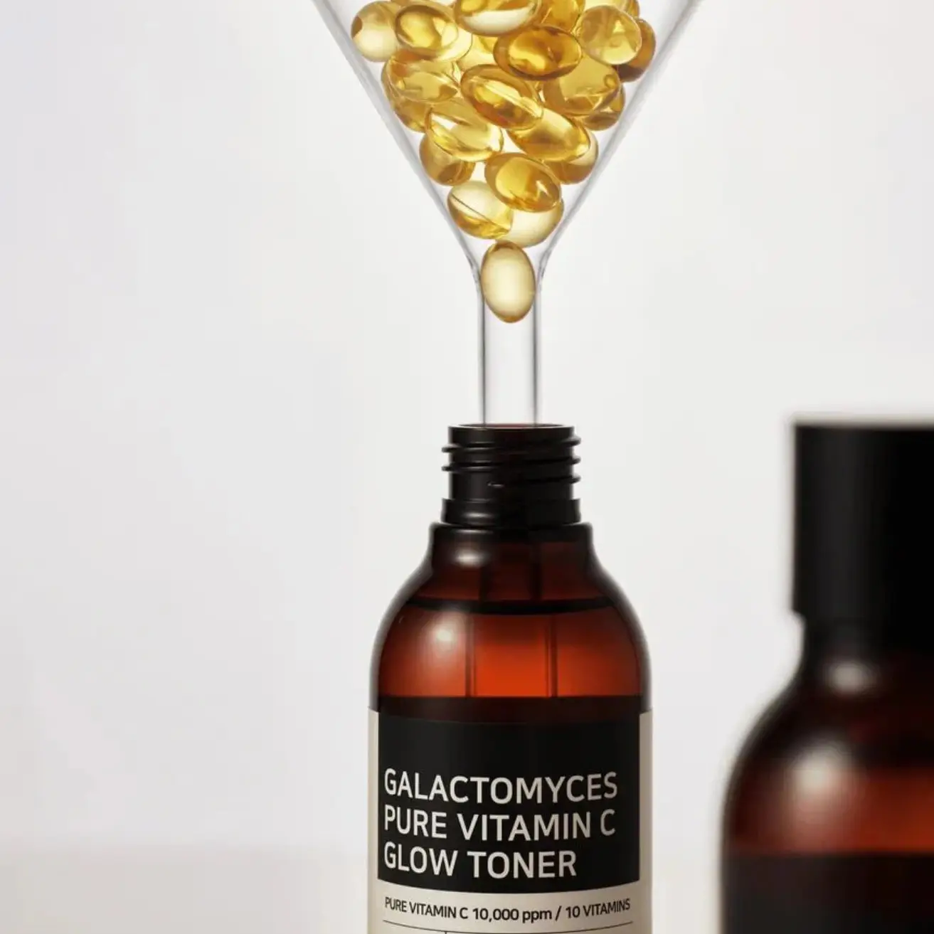 Some by Mi Galactomyces Pure Vitamin C Glow Toner 200ml - Image 2